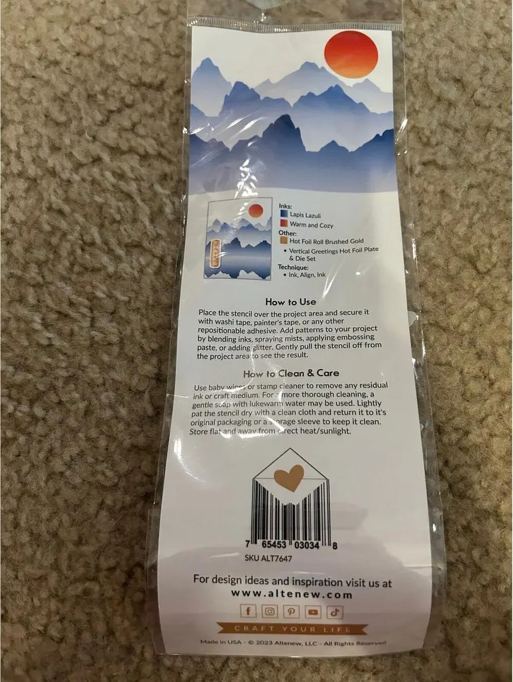 E234 Slim scene building stencil abstract mountain